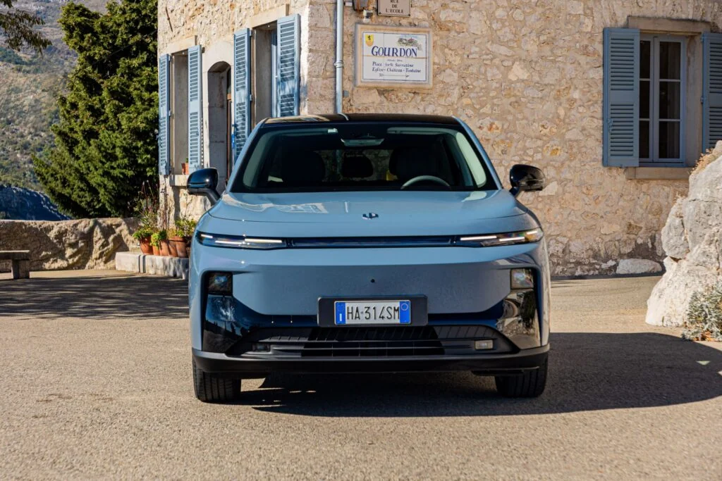 b10